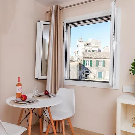 Piccolo Loft, Corfu Old Town Appartement